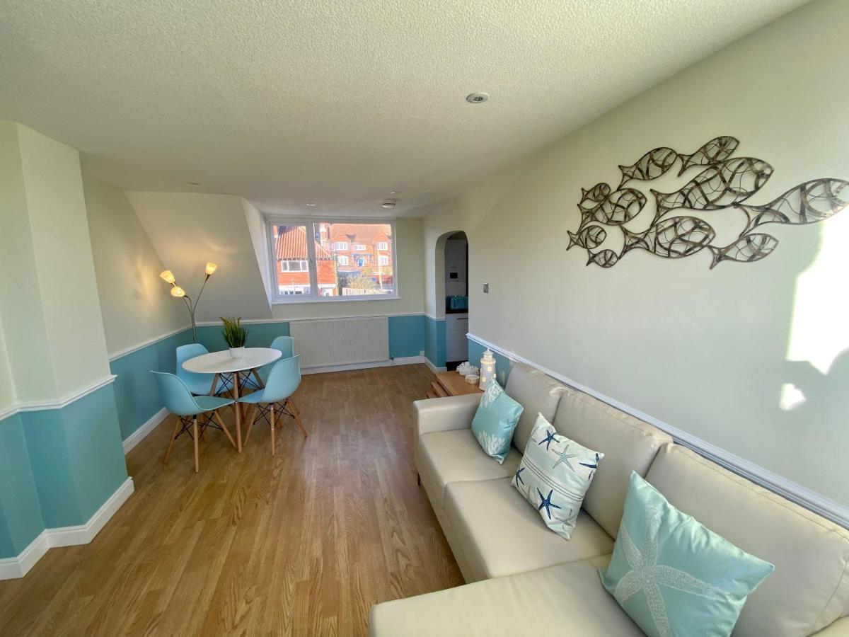 Appartement Lighthouse View, One Min From Harbour & Beach à Scarborough Extérieur photo